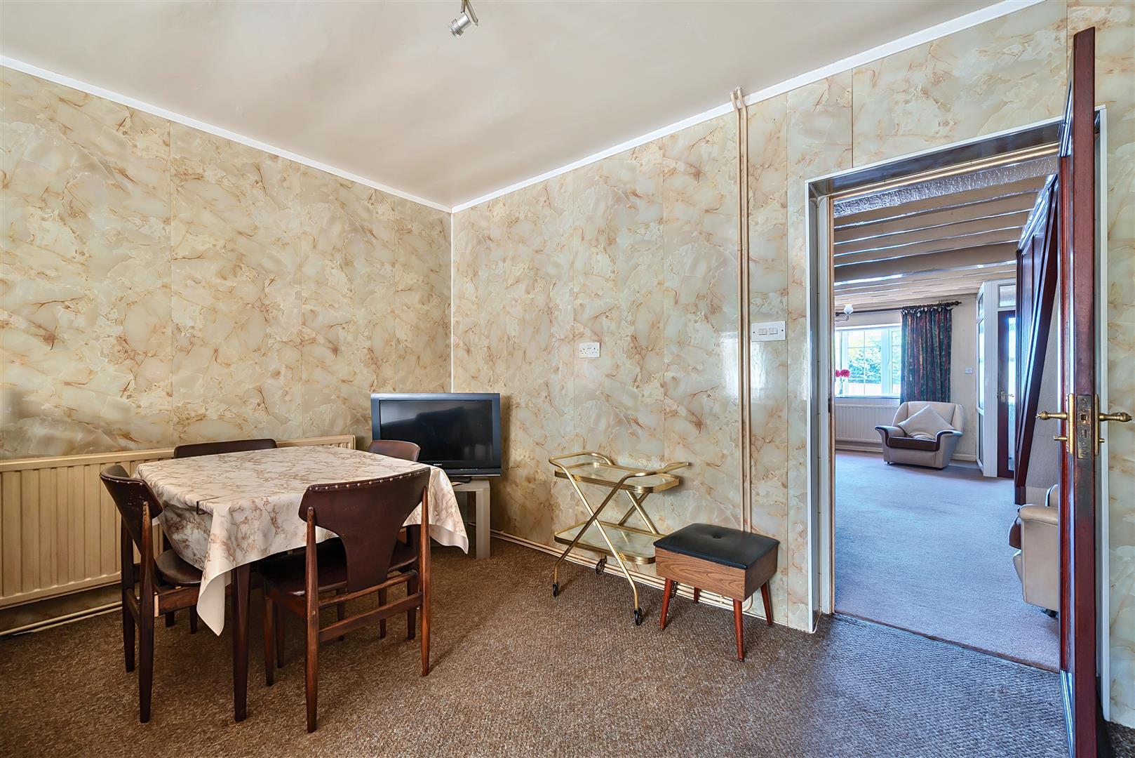 Llangyfelach Road, Treboeth, Swansea, SA5 9EL